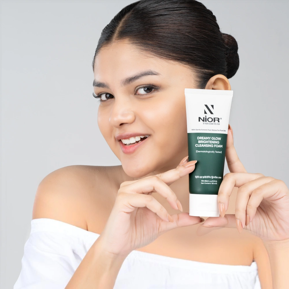 Nior Dreamy Glow Brightening Cleansing Foam 120ml